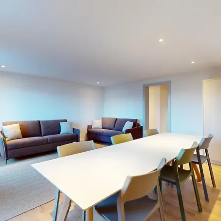 De L Ours Vue & Nature Pregny 8 Pers Διαμέρισμα *