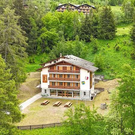 De L Ours Vue & Nature Pregny 8 Pers アパート